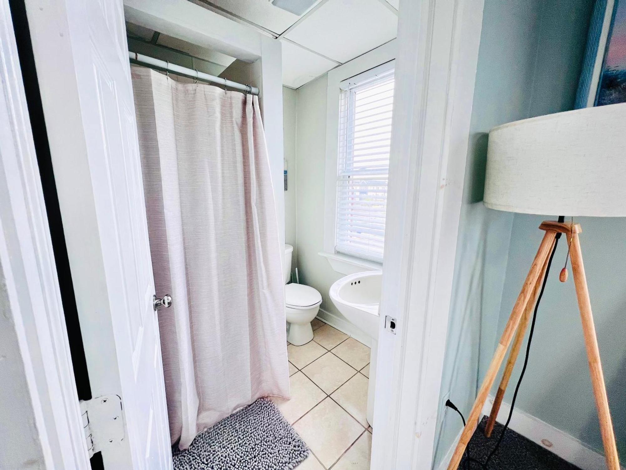 Entire Lovely 3 Bedroom, 2 Bathroom Apartment! 1 Block To The Beach And Boardwalk! Wildwood Zewnętrze zdjęcie