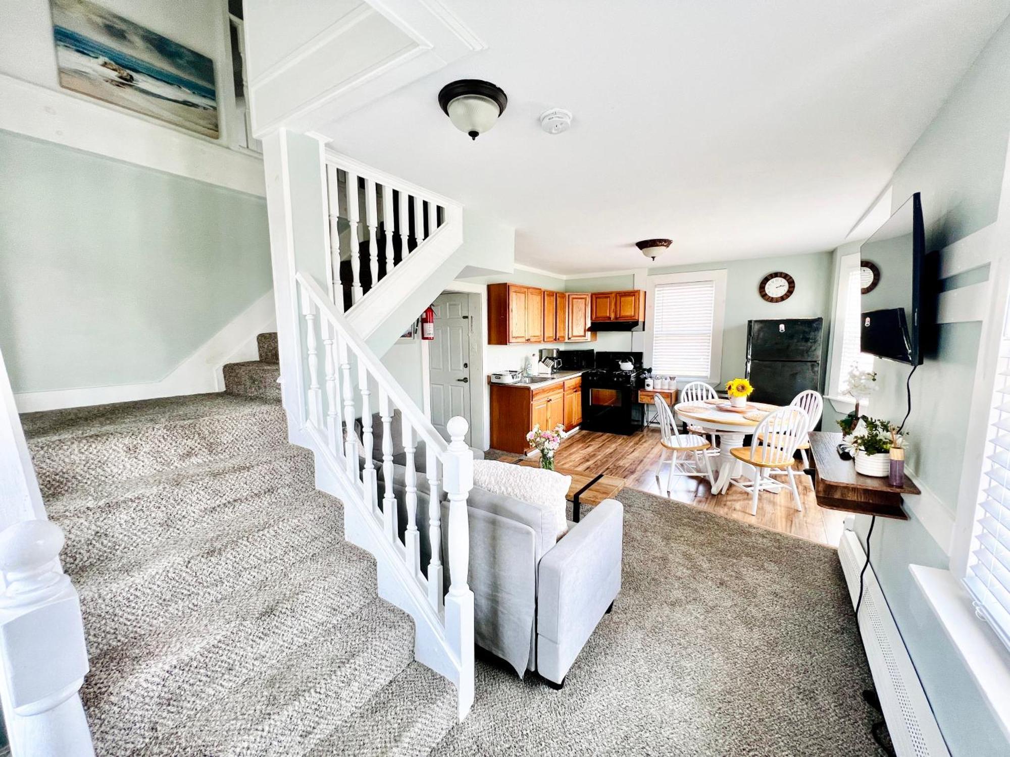 Entire Lovely 3 Bedroom, 2 Bathroom Apartment! 1 Block To The Beach And Boardwalk! Wildwood Zewnętrze zdjęcie